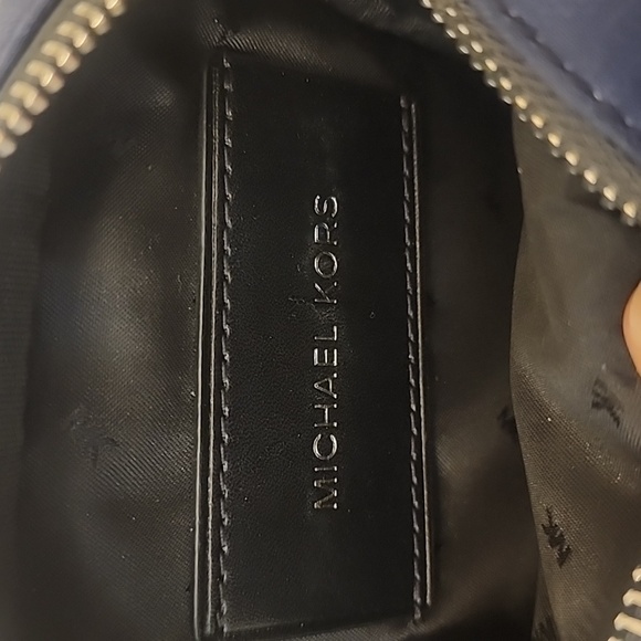 Michael Kors Jacquard Logo Brooklyn phone crossbody indigo bag - Picture 5 of 9